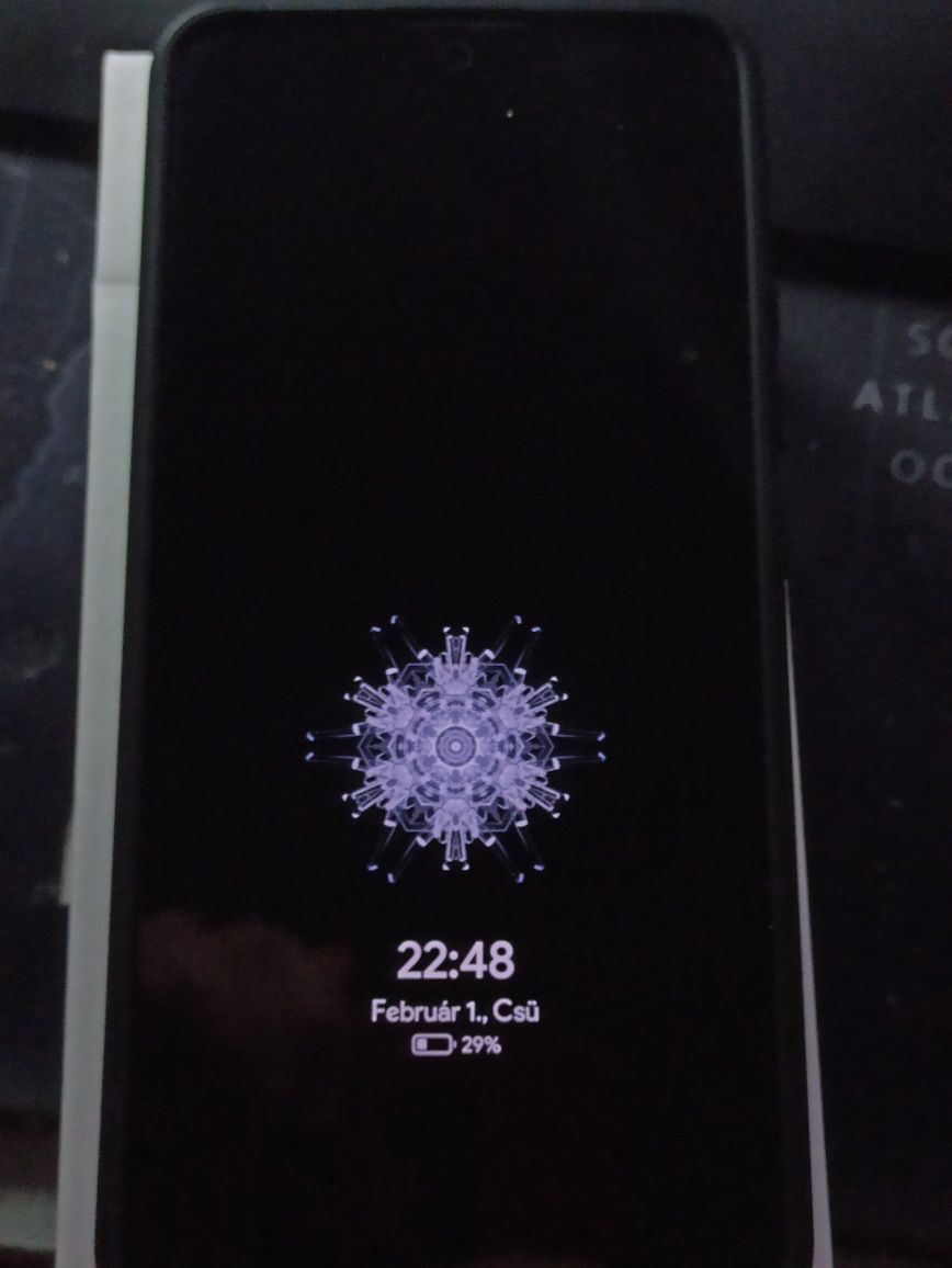 Xiaomi 13T 256 GB 8gb Ram . 144hz display