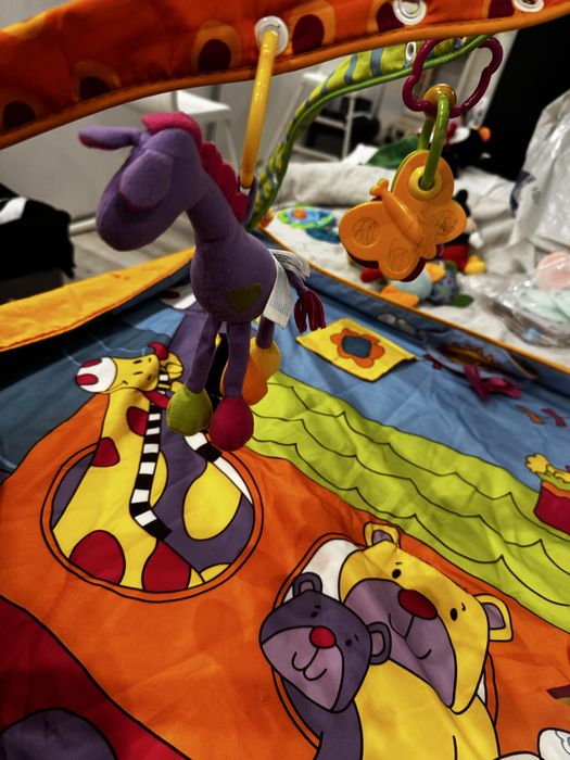 Активна гимнаастика Tiny Love