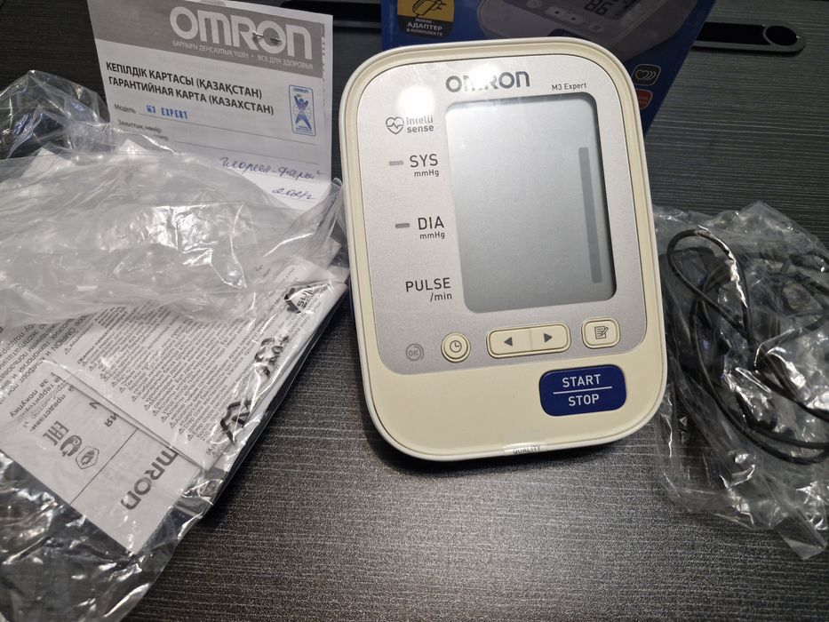 Тонометр электрический-"Omron" M3 Expert.