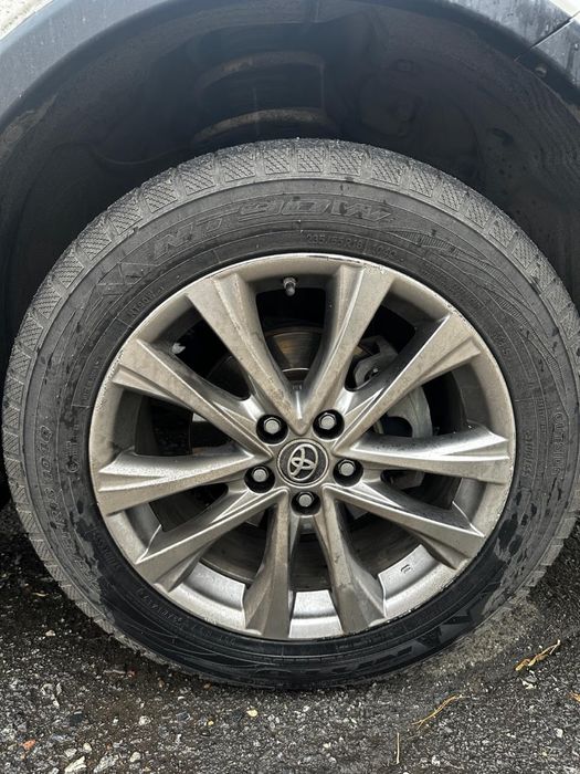 Шина 235/55/18 зима липучка