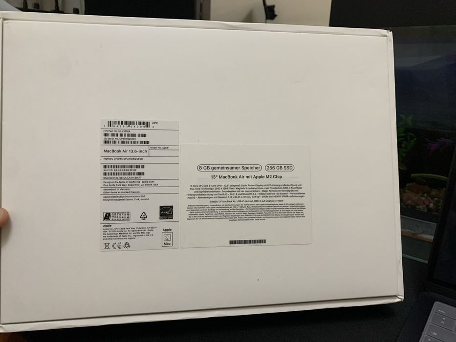 Macbook Air 13’6  2023 M2