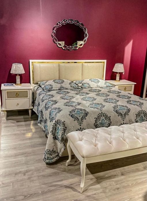 Продам спальный гарнитур