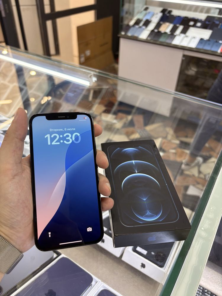 iPhone 12 Pro 256 gb ideal