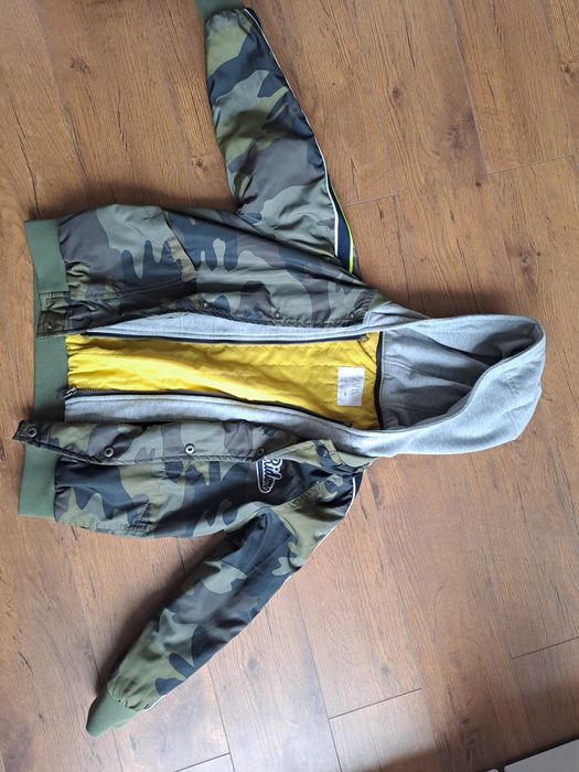 Geaca primăvara- toamna Zara 7 ani 122 cm