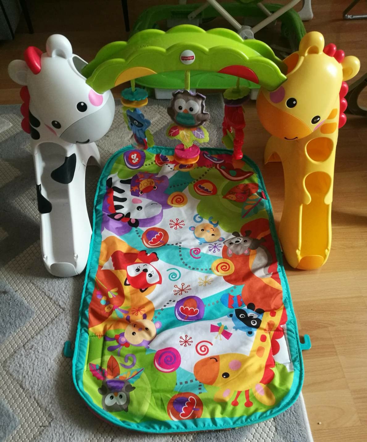 Активна гимнастика Playgro,Музикална въртележка Fisher Price,Medela