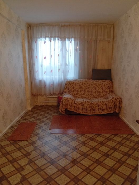 Продаётся Мирзо Улугбек р-н ттз4 опшижития 15800$