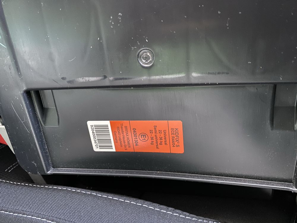 Scaun auto ISOFIX Britax Romer KidFix2S 15-36 kg