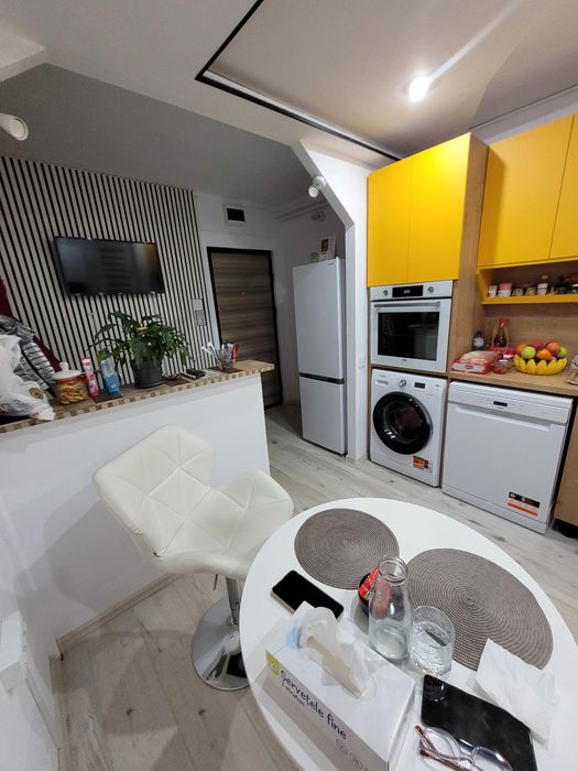 Apartament 2 camere semidecomandat ,Zona Gemeni Brasov