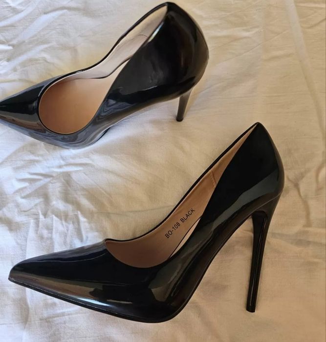 Pantofi STILETTO negrii