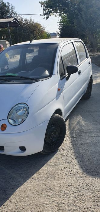 Matiz aftomashinasi sotiladi