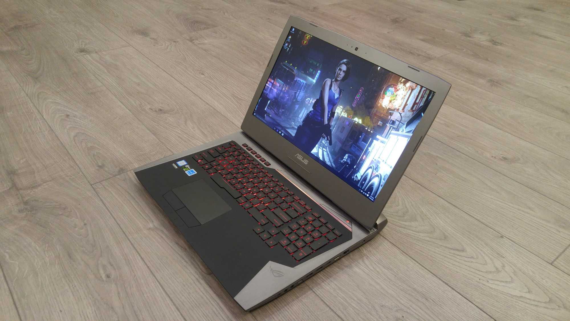 laptop Asus Republic of Gamers, intel core i7- video 8 gb , 17,3 inch