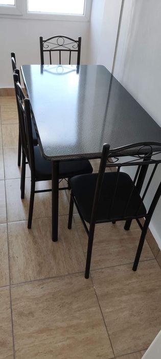 Apartament de închiriat