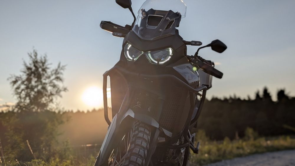 Honda Africa Twin 2024 ES (electronic suspension)