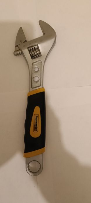 Cheie reglabila multifuncțională