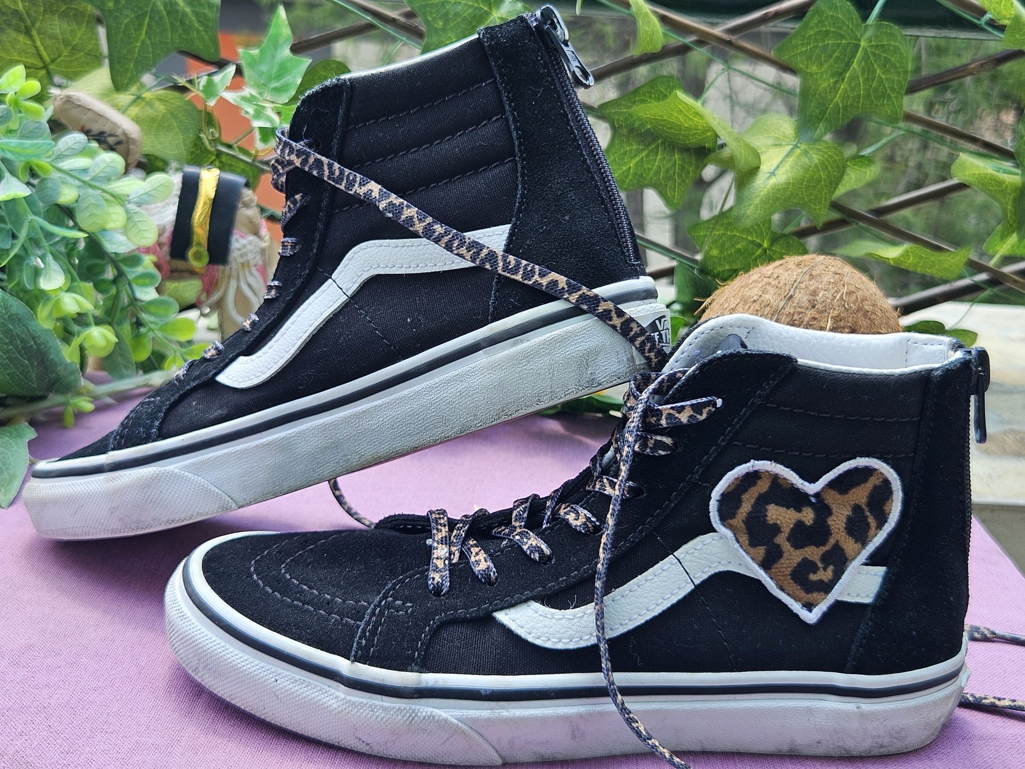 Vans Sk8-Hi Zip V кецове N34