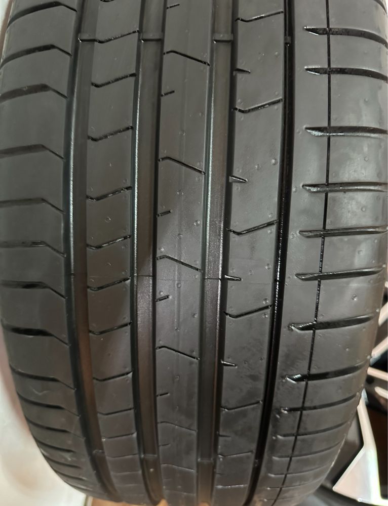 Jante Volvo XC90 pe 22