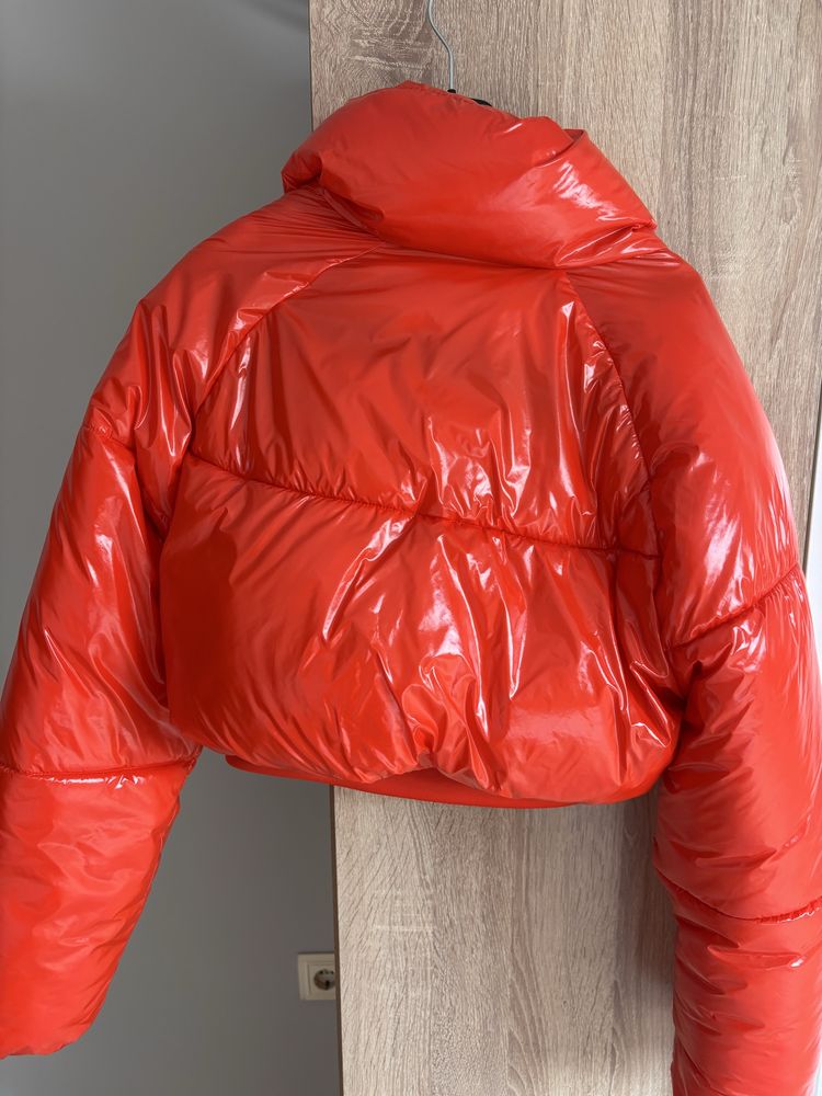 Късо яке ZARA,обличано веднъж