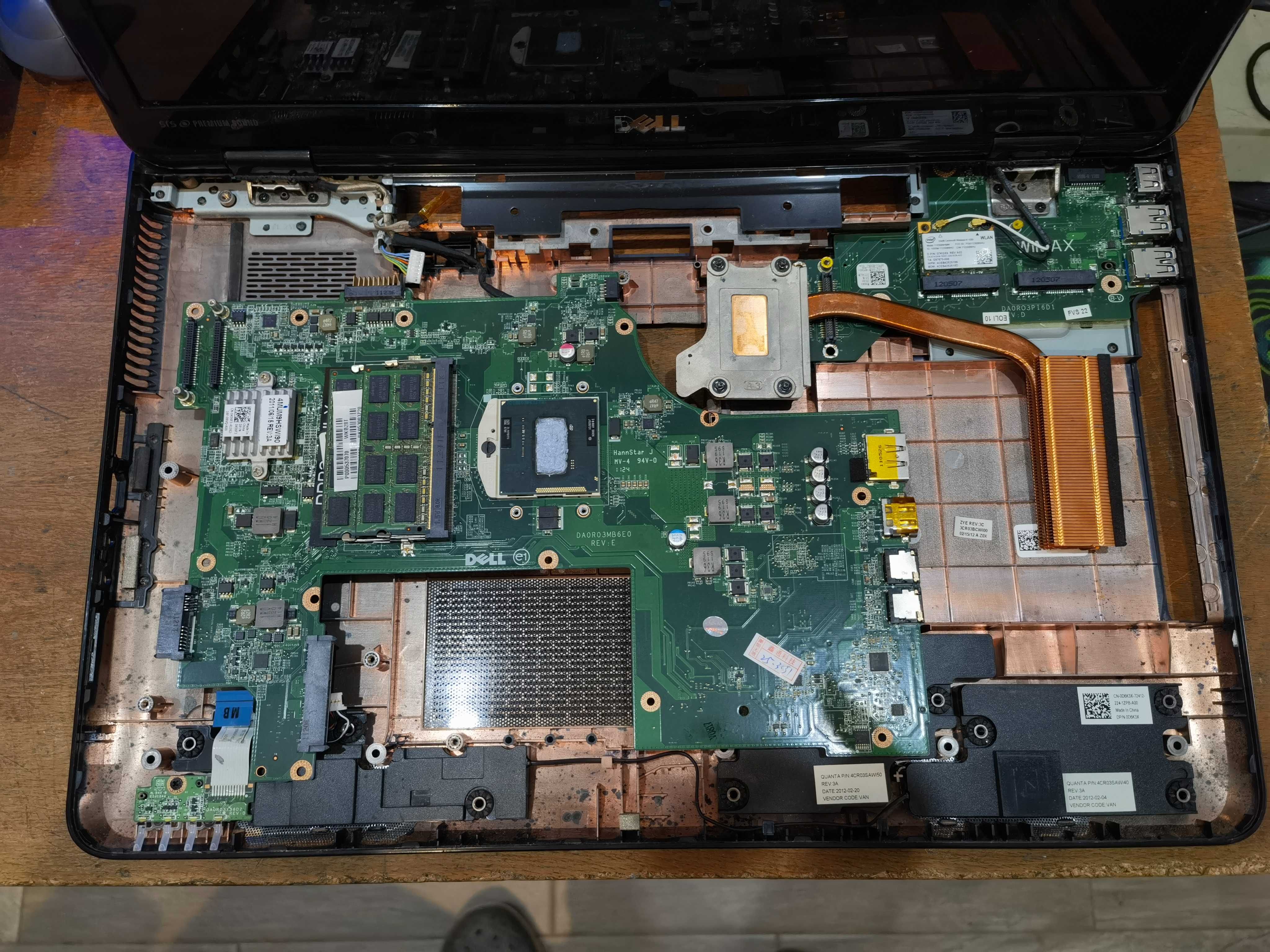 ThinkPad W520/IPS15.6сKамFullHD/8x2.2ghzТhr/8gb/ssd256/3ч.Бат/nVQuadro