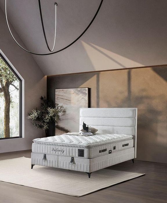 Тапицирано легло Infinity