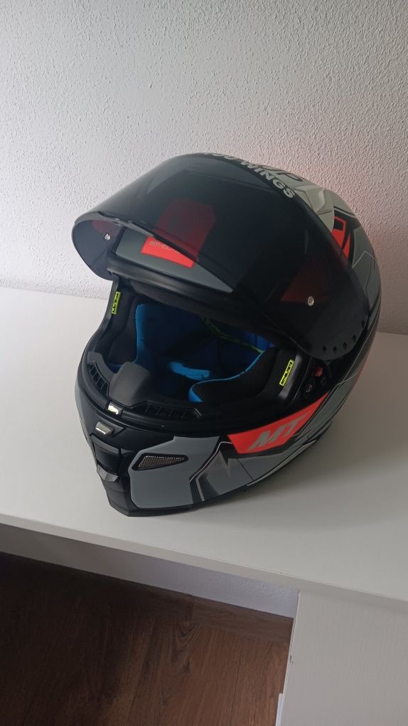 Vand casca moto MT Vierge replica XS