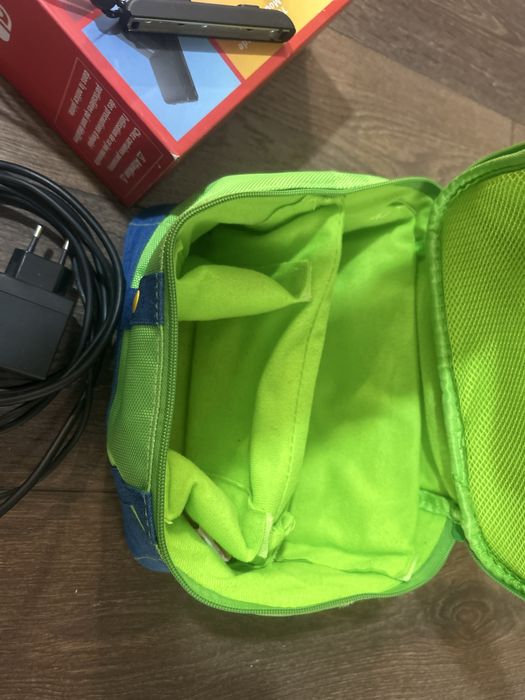 Nintendo switch 1 комплект