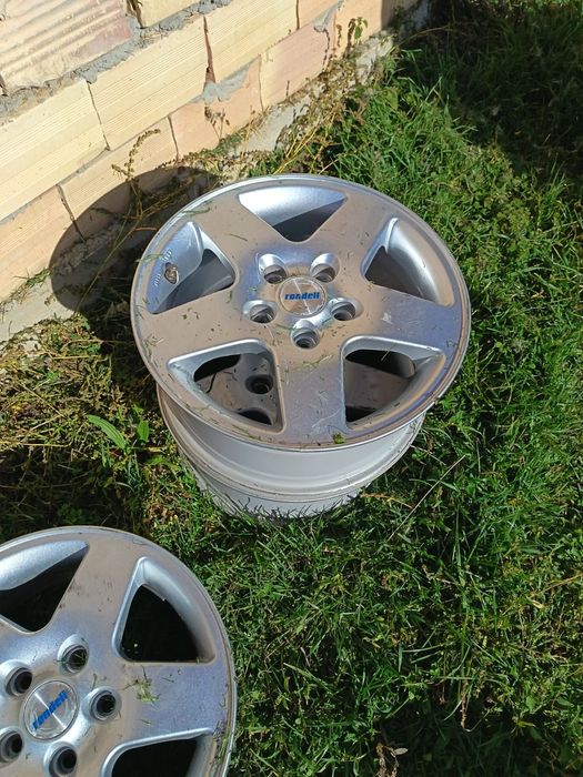 Продават се джанти