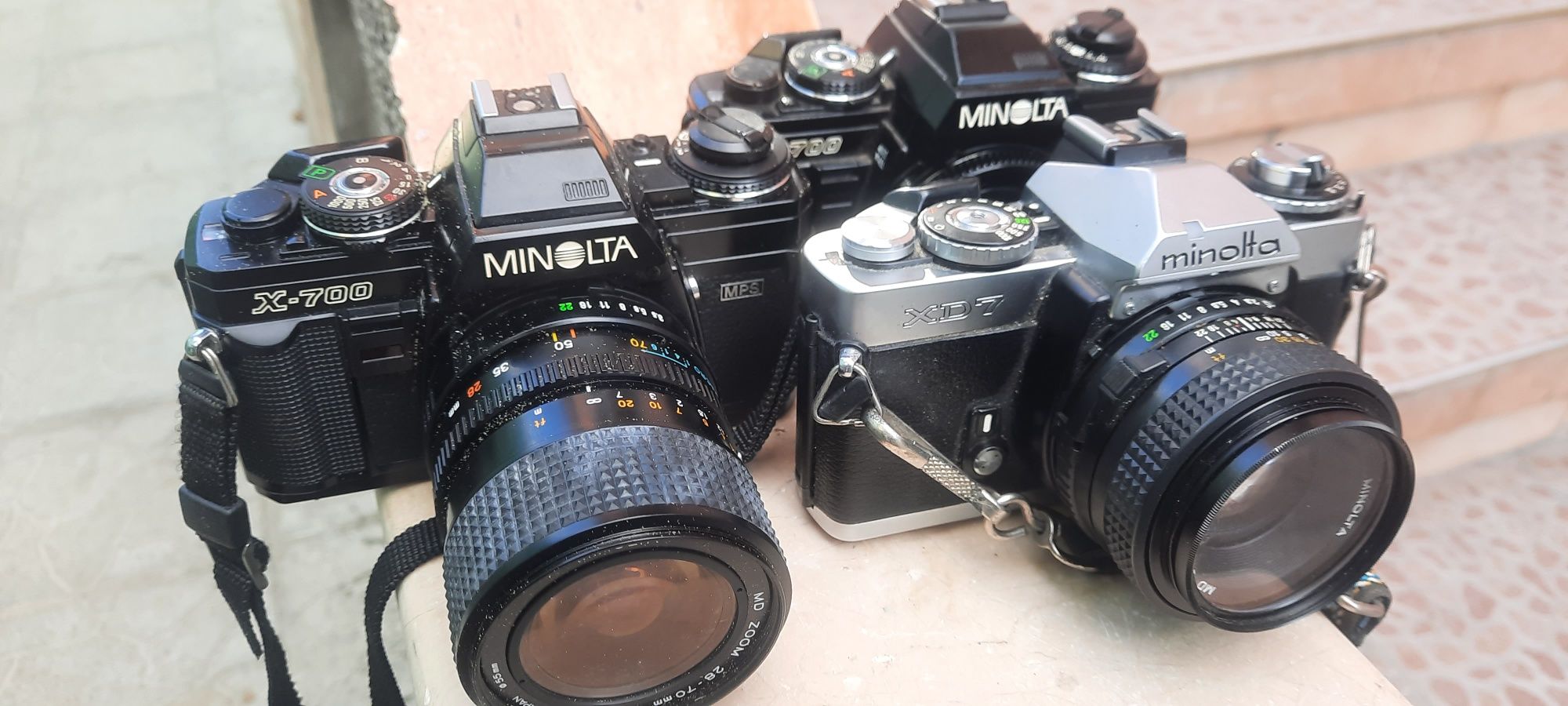 Фотоапарати Minolta x700 Minolta XD7  Обектив 50мм/1;1.7
