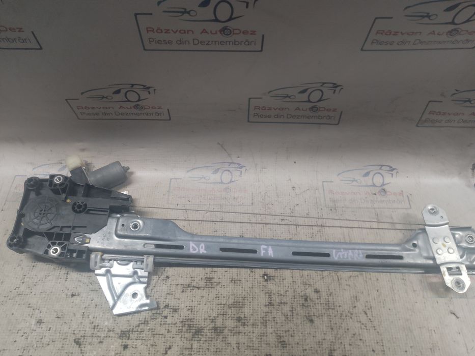 macara geam dreapta fata suzuki vitara 2016