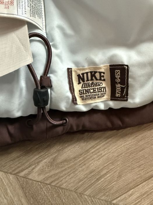 Geaca groasa vintage Nike