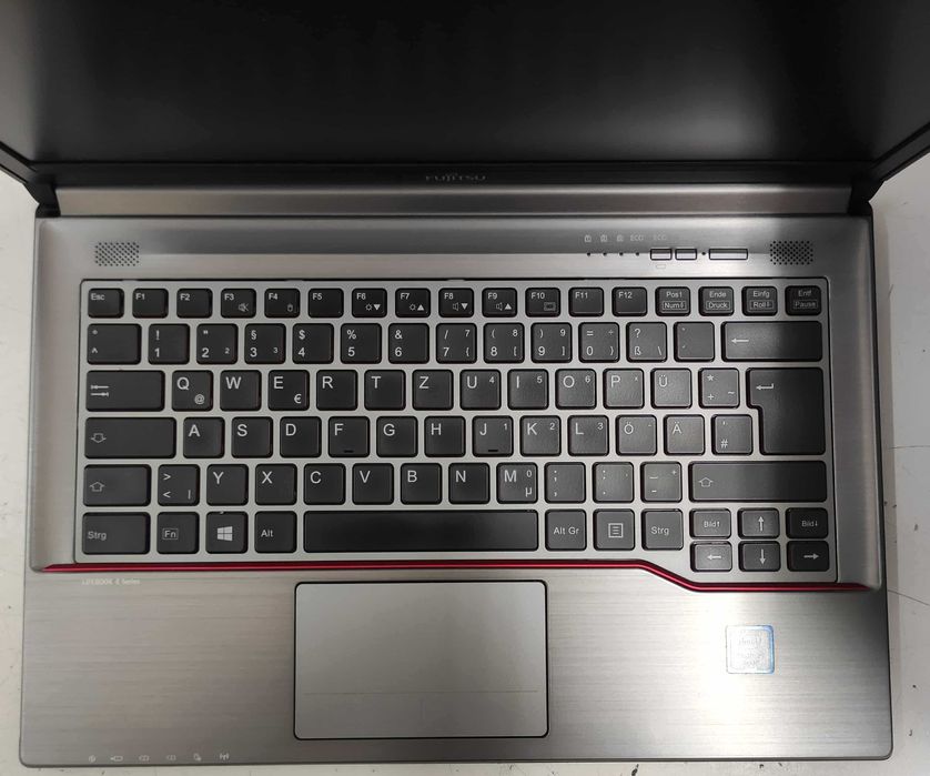 Лаптоп FUJITSU LifeBook E746 - Бургас ТЕРПОТЕХ