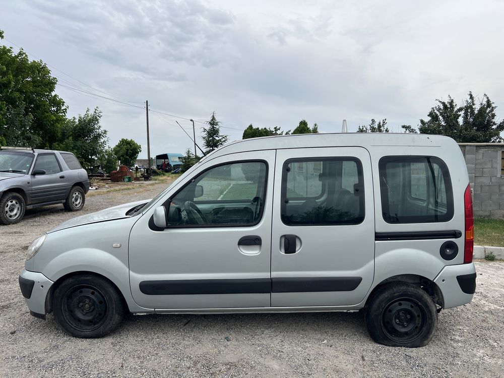 Renault Kangoo / Рено Канго (2008г. 1.5DCI) на части