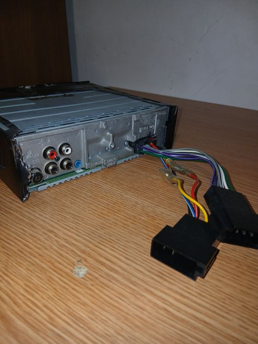 Sonny Radio dedicat pentru sistemul tau audio.