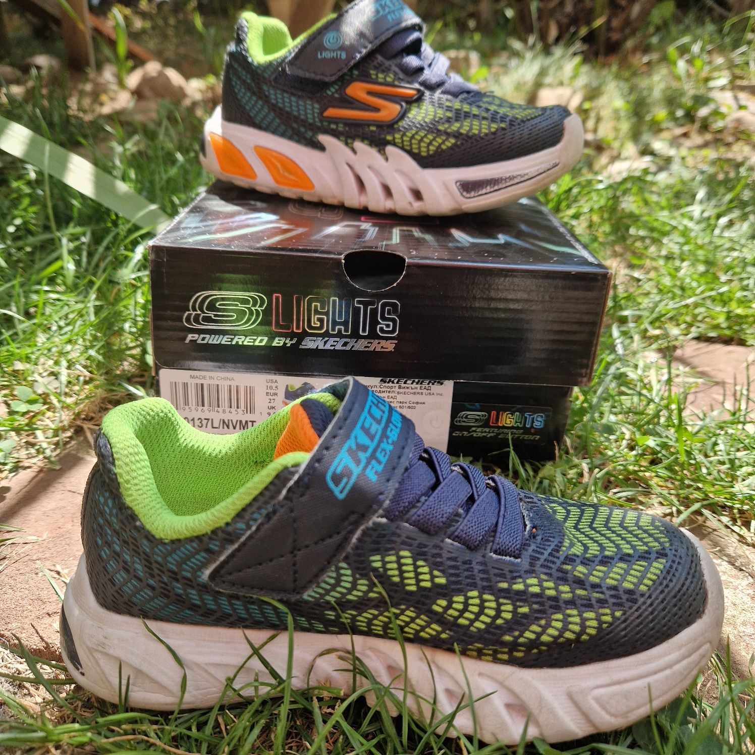 Skechers маратонки с лепенки и ластични връзки - лесно обуване