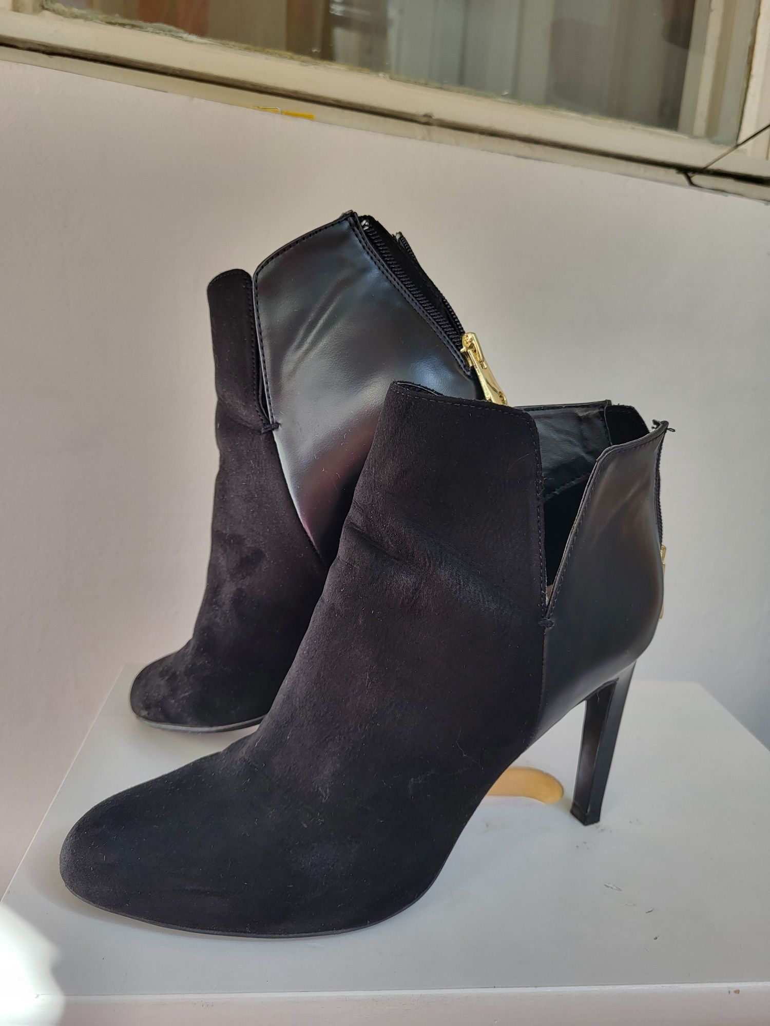 Zara Trafaluc - botine toc cui elegante marimea 39 editie limitata