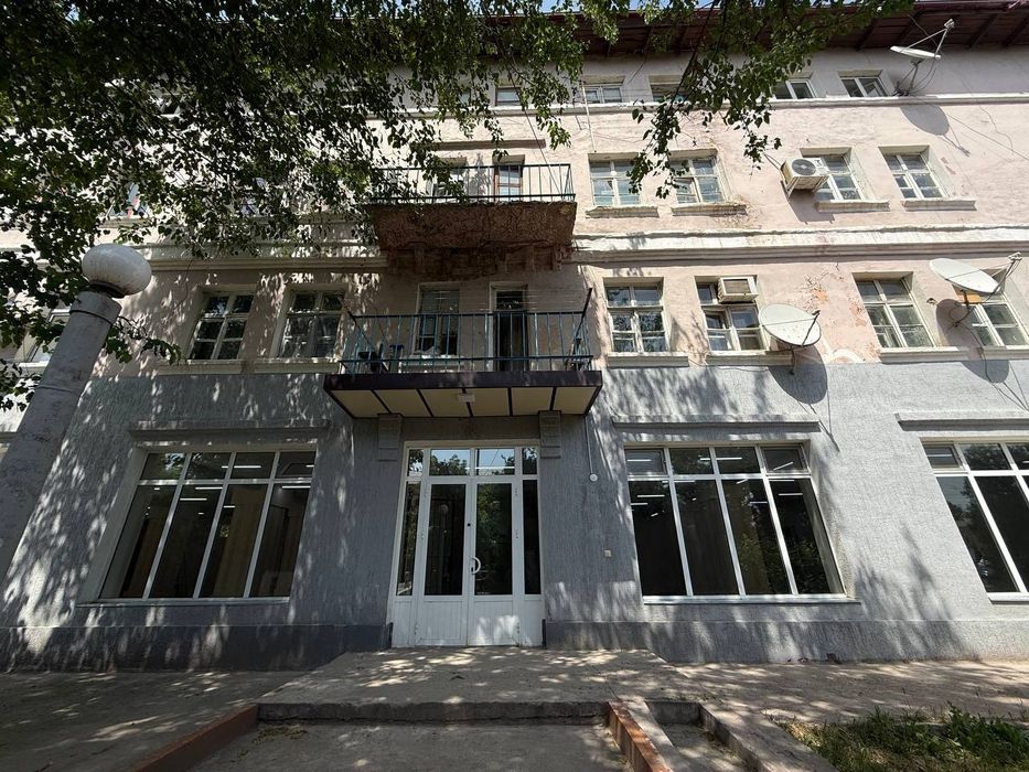 Нежилой жой сотилади или арендага берилади