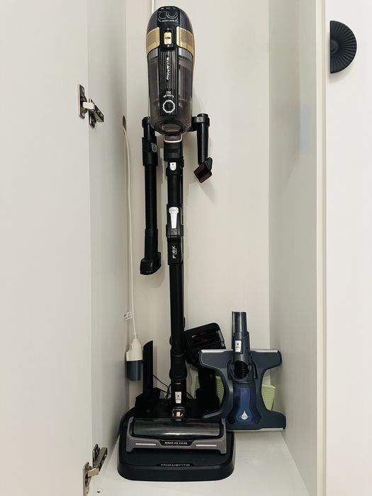 Aspirator vertical fara fir Rowenta X-Force Flex 15