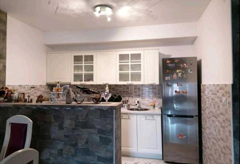 Дава се под наем Тристаен апартамент в София, Зона Б-5 - 89 кв.м за 663 € - Снимка #4