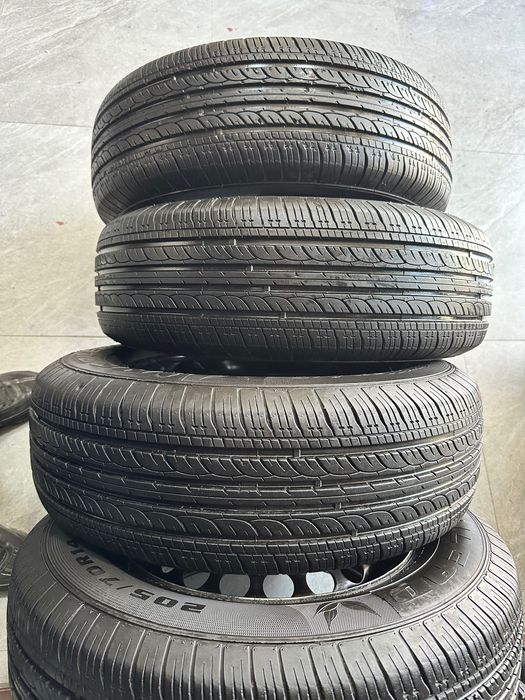 205/70 R14 сотилади