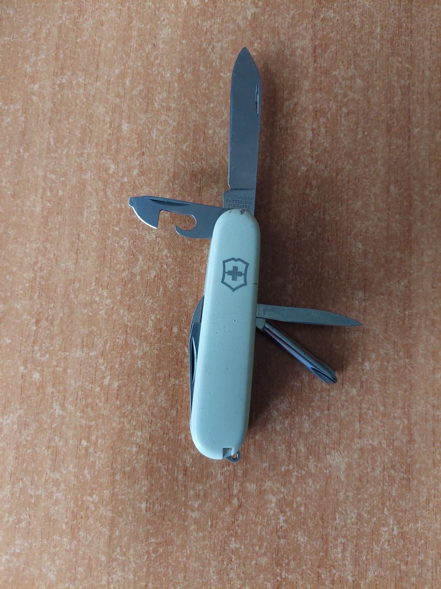 Vand Bricrag Multifuncțional Victorinox