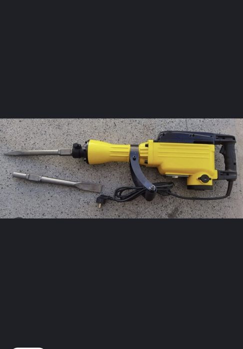 Къртач, лазарен нивелир,перфоратор,телфер, помпа за мръсна вода,