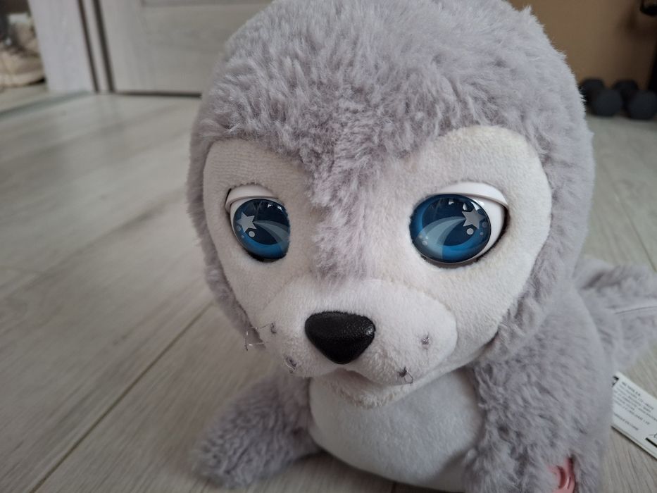 Foca interactiva cu accesorii