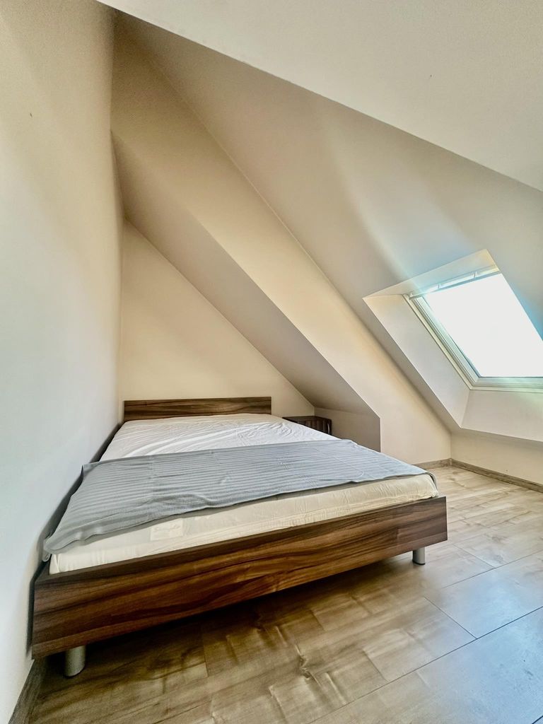 Дава се под наем Двустаен апартамент в София, Хиподрума - 65 кв.м за 450 € - Снимка #4