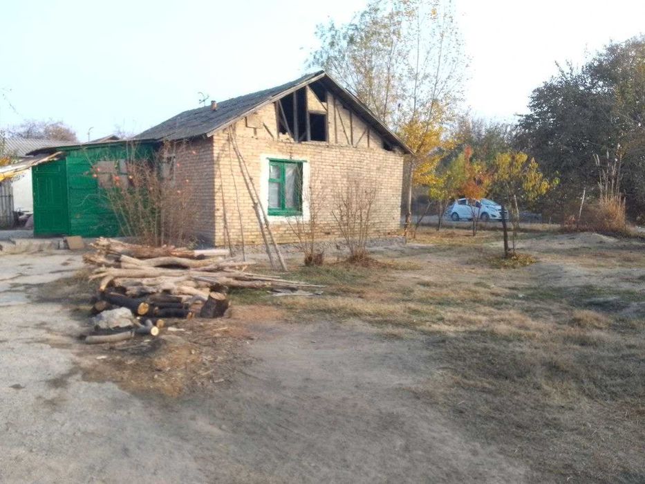 Уи сотилади Йангиол тумани аринтир Михалибка