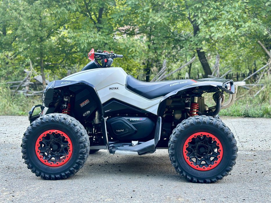 Vand/ schimb cu auto can am renegade 650 xxc