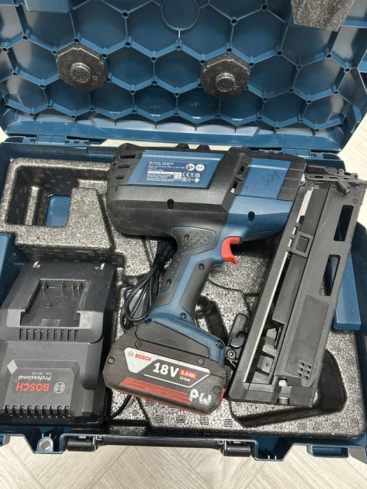 Bosch GNH 18V-64 M pistol de cuie finisaj