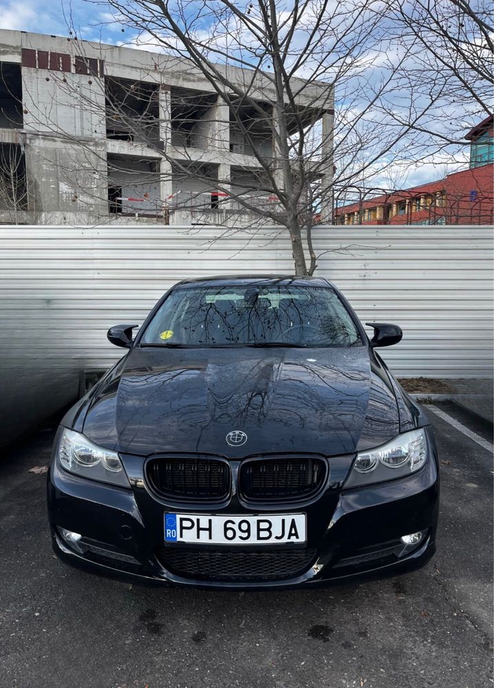 BMW 318D 2.0 2011
