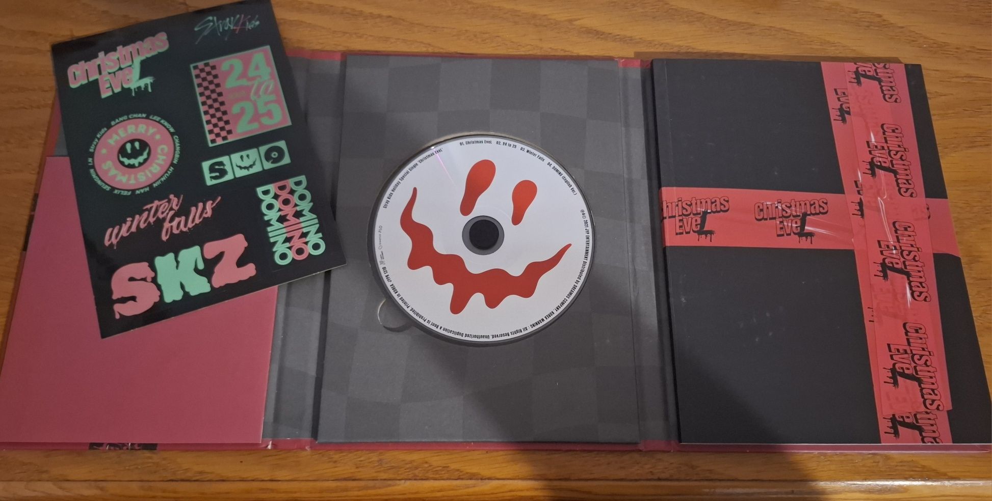 Albume Kpop (ENHYPEN, TXT, Stray Kids, ITZY)