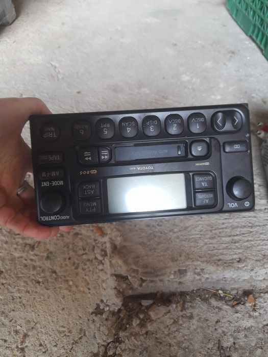 Casetofoane auto import Germania