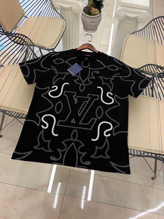 Тениски LouisVuitton (Висок Клас)