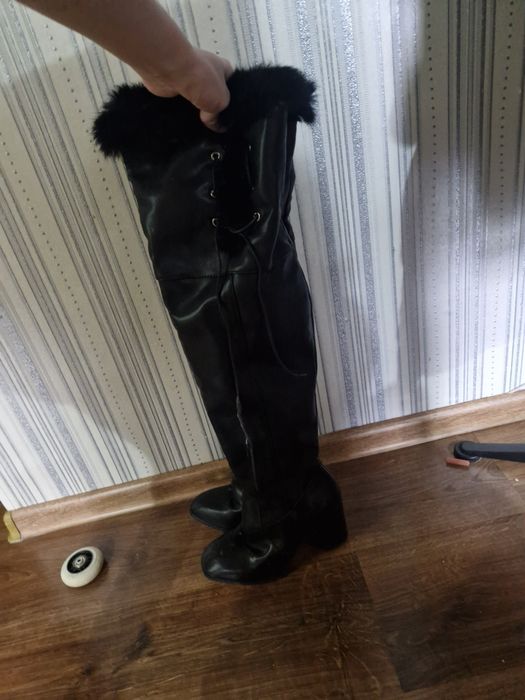 зимние сапожки (ботфорты) новые